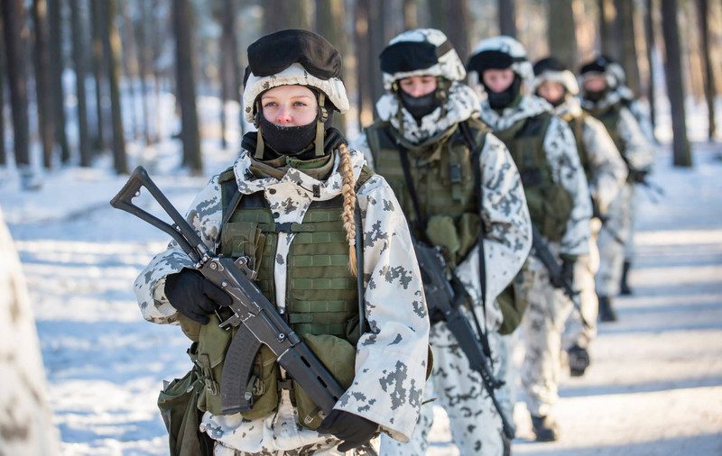 Finske soldater på øvelse. Med Sverige og Finland som NATO-medlemmer vil hele Norden være en del af alliancen. Foto: Finlands försvarsmakt.